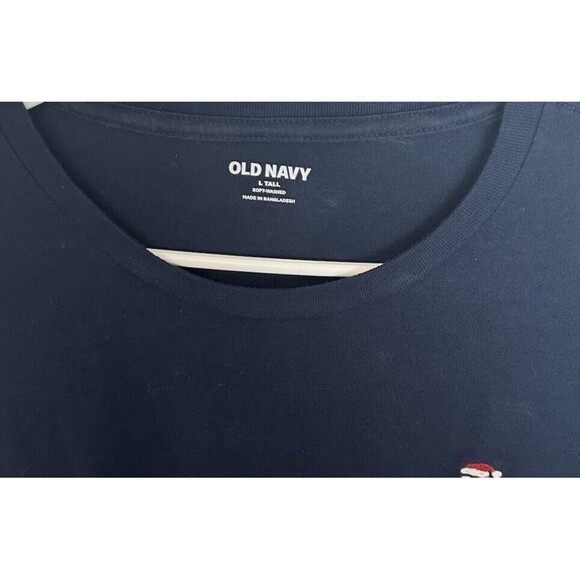 Old Navy Soft Washed Shirt Mens L Tall Blue Embroidered Big Foot Santa Hat - Picture 4 of 5